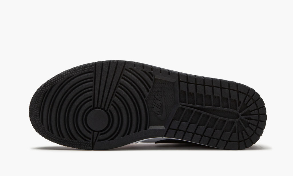 Air Jordan 1 Low SE Nothing But Net Sneakers