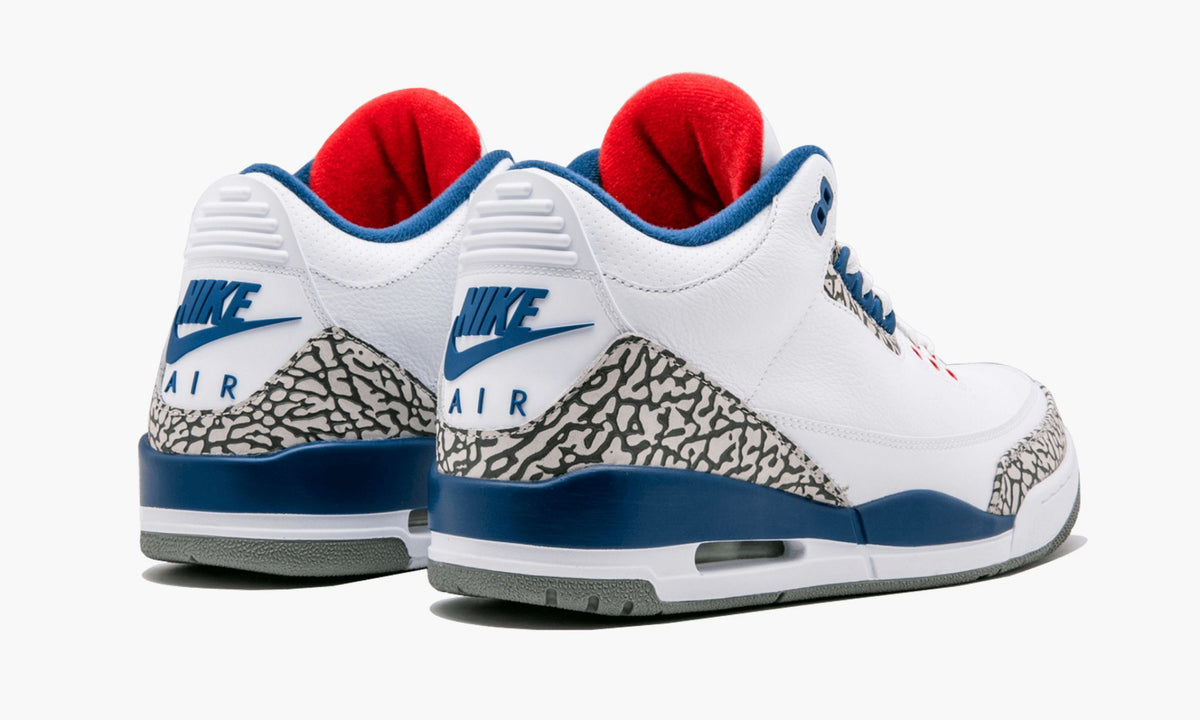Air Jordan 3 Retro OG True Blue Sneakers