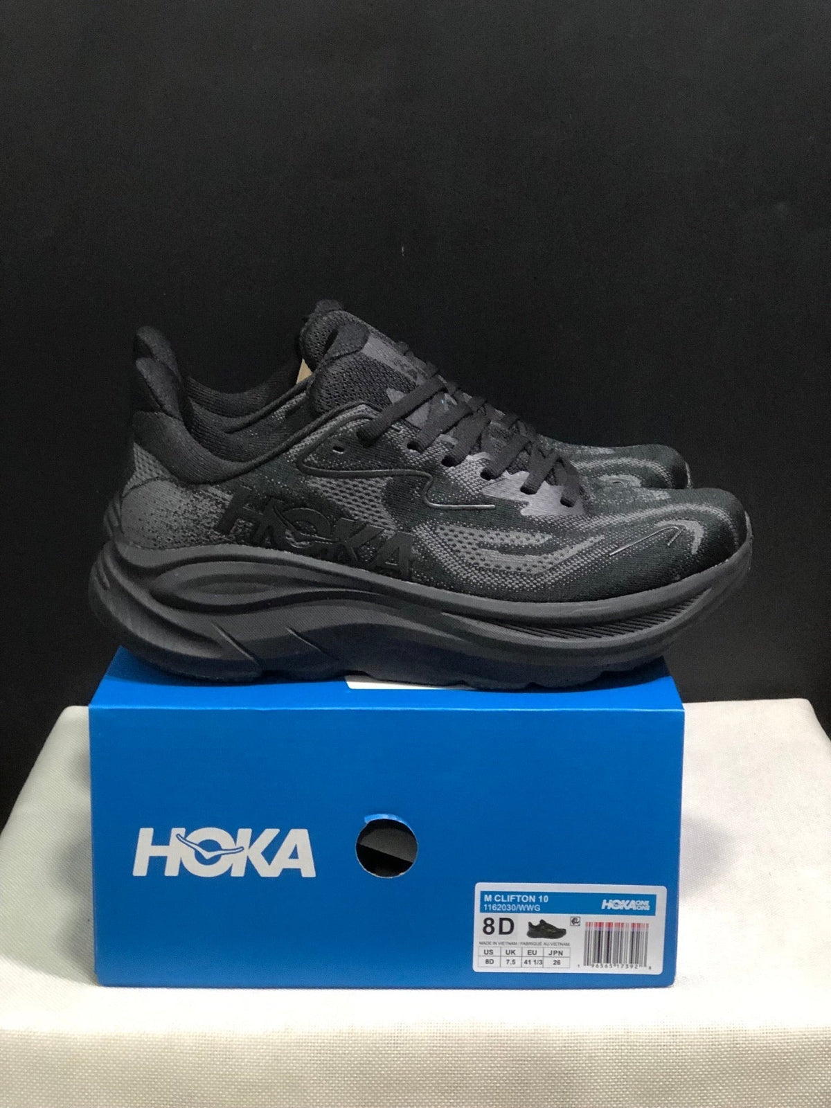 HOKA ONE ONE Clifton 10 Running Shoes